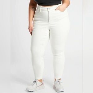 Athleta Sculptek High Rise Ultra Skinny Jean White Size 20X- NWT